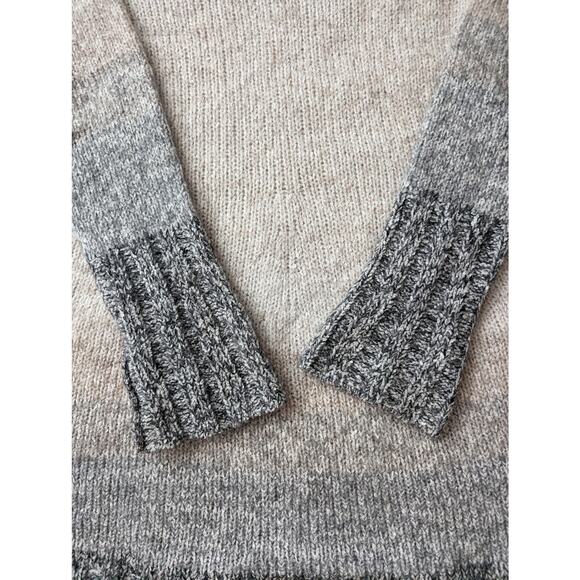 Peruvian Connection Alpaca Grey Sweater - Picture 3 of 5